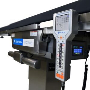 Mesa quirúrgica GS70 Salus Skytron